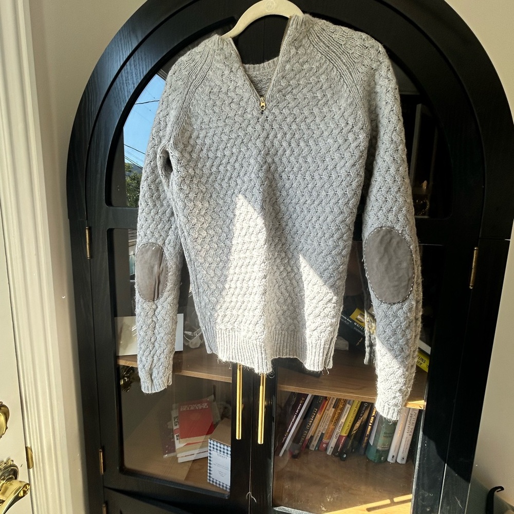 Ted Baker London Light Gray V-Neck Sweater